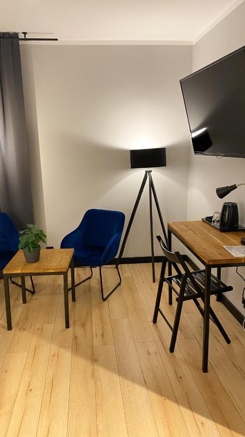 Zajazd Valentino / Listopadowa 55 Tomaszów Lubelski Extérieur photo