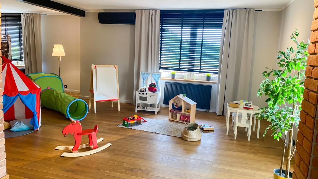 Zajazd Valentino / Listopadowa 55 Tomaszów Lubelski Extérieur photo